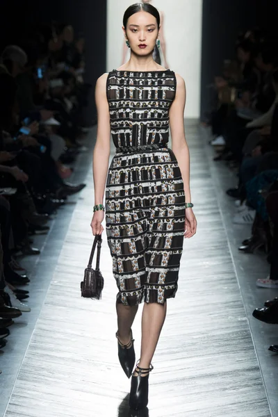 Look 34